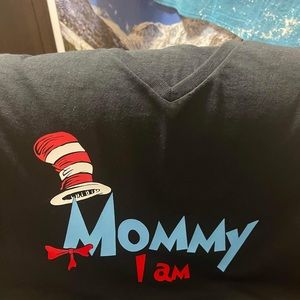Dr Seuss  tee medium